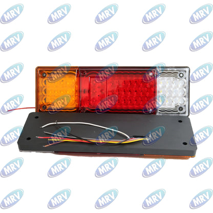 CALAVERA NISSAN  DER E IZQ LEDS FUNCION